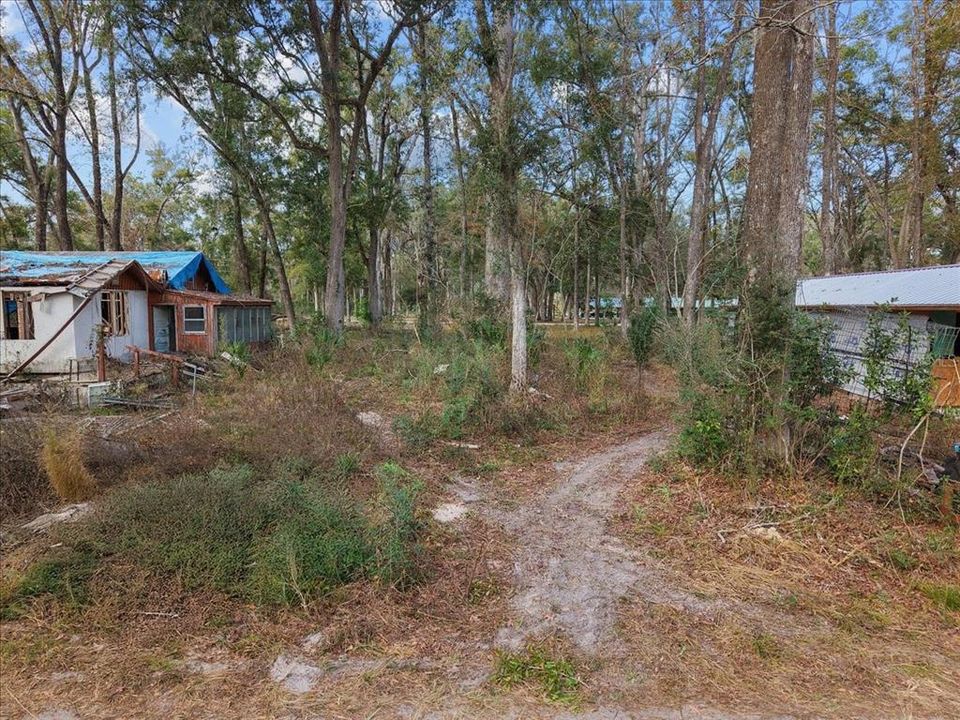 最近售出: $75,000 (3.26 acres)