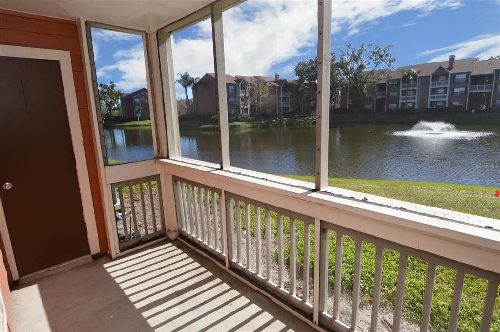 For Rent: $1,450 (1 beds, 1 baths, 642 Square Feet)