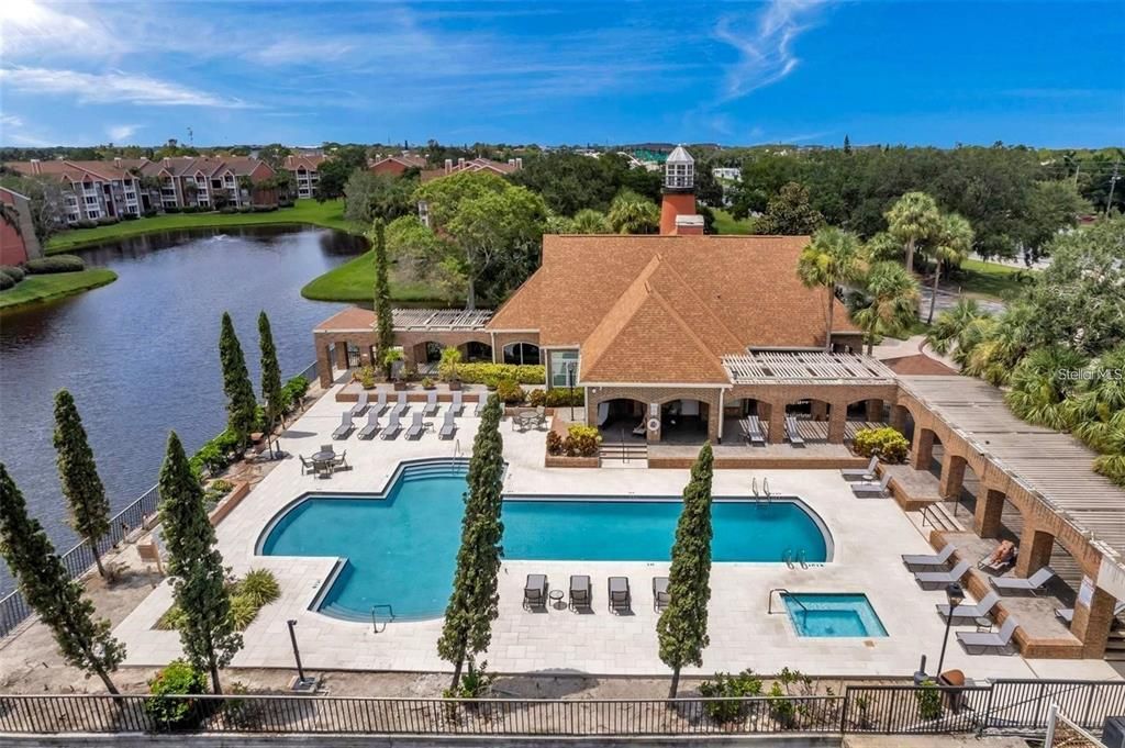 For Rent: $1,450 (1 beds, 1 baths, 642 Square Feet)