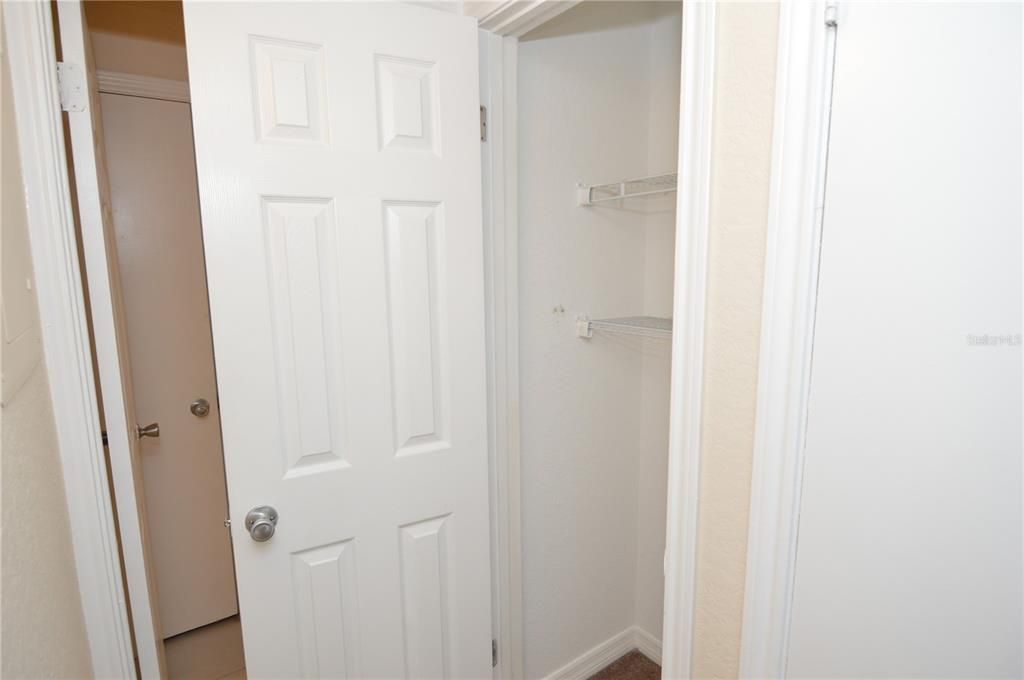 For Rent: $1,450 (1 beds, 1 baths, 642 Square Feet)