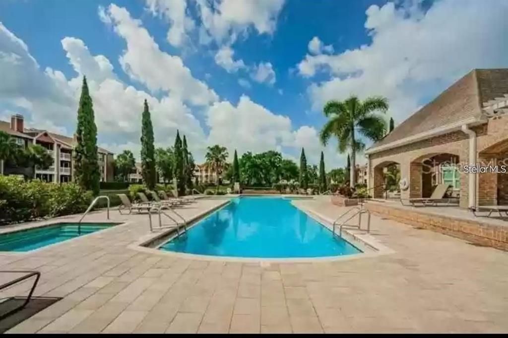 For Rent: $1,450 (1 beds, 1 baths, 642 Square Feet)