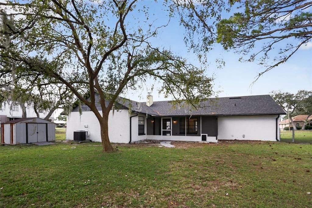 En Venta: $314,900 (4 camas, 2 baños, 1562 Pies cuadrados)