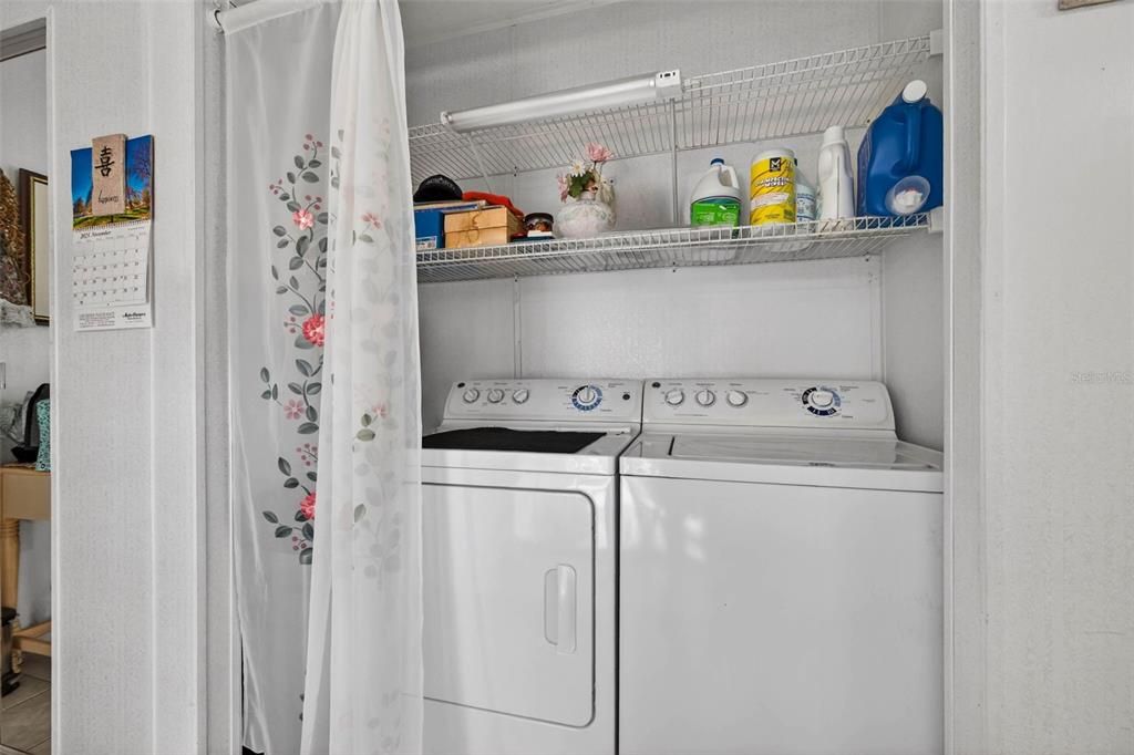 For Sale: $179,900 (2 beds, 2 baths, 756 Square Feet)