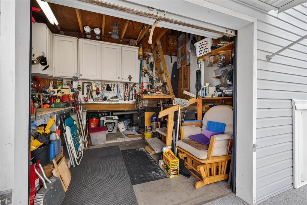 For Sale: $179,900 (2 beds, 2 baths, 756 Square Feet)