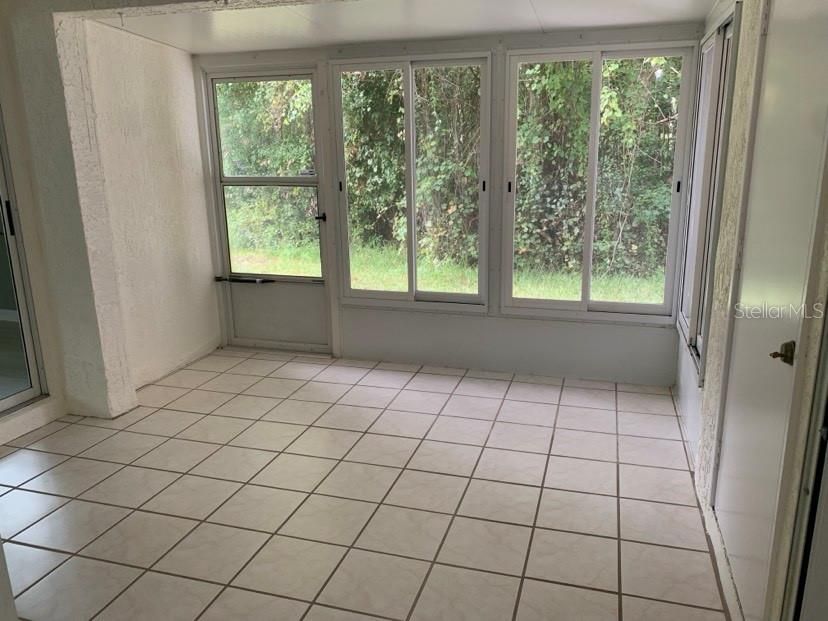 For Sale: $234,995 (2 beds, 2 baths, 1189 Square Feet)