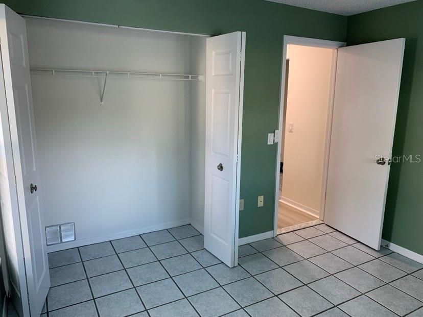 For Sale: $234,995 (2 beds, 2 baths, 1189 Square Feet)