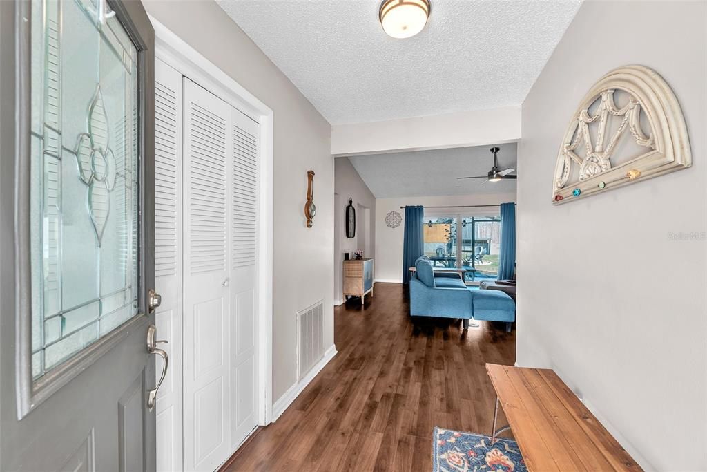 En Venta: $379,500 (3 camas, 2 baños, 1486 Pies cuadrados)