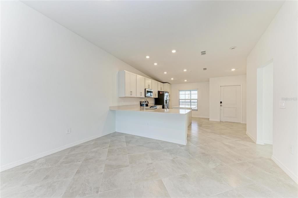 For Rent: $3,300 (2 beds, 2 baths, 1569 Square Feet)