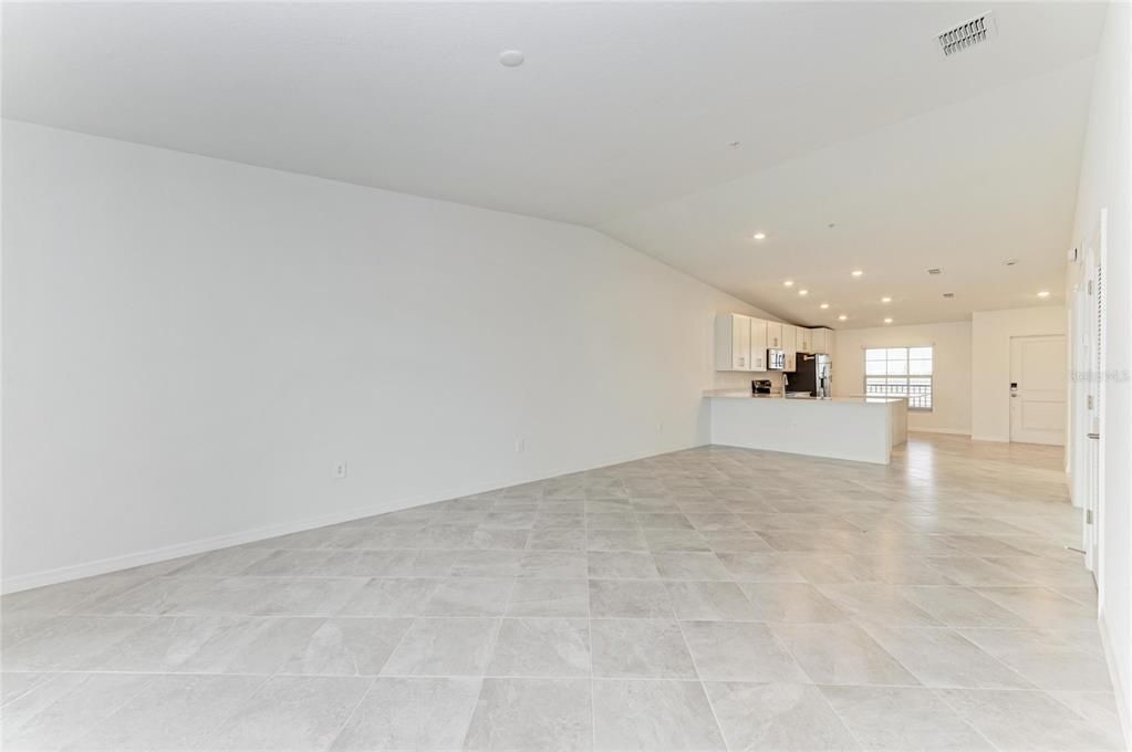 For Rent: $3,300 (2 beds, 2 baths, 1569 Square Feet)