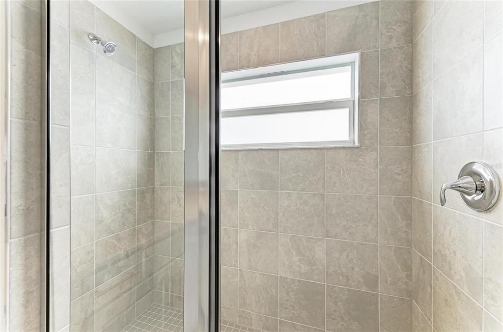 For Rent: $3,300 (2 beds, 2 baths, 1569 Square Feet)