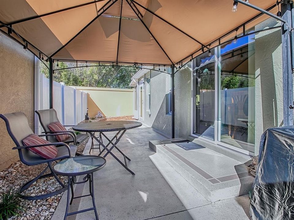 For Sale: $399,000 (3 beds, 2 baths, 1357 Square Feet)