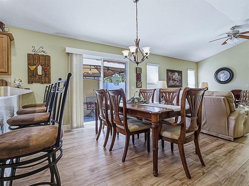 For Sale: $399,000 (3 beds, 2 baths, 1357 Square Feet)