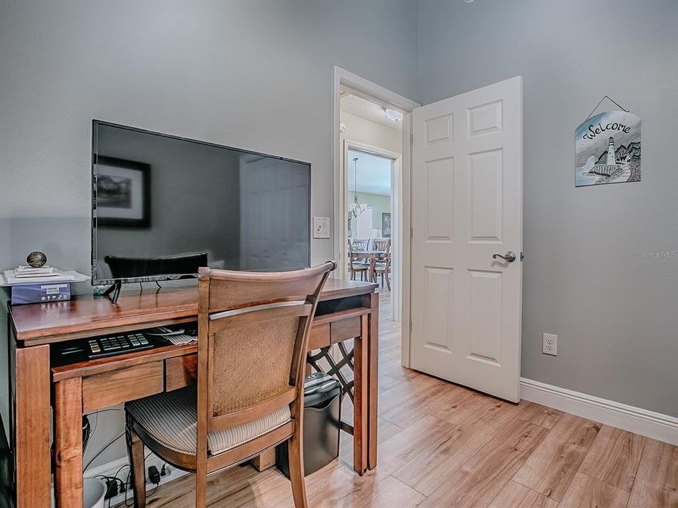 For Sale: $399,000 (3 beds, 2 baths, 1357 Square Feet)