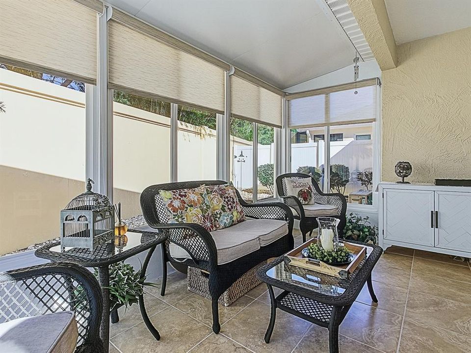 For Sale: $399,000 (3 beds, 2 baths, 1357 Square Feet)