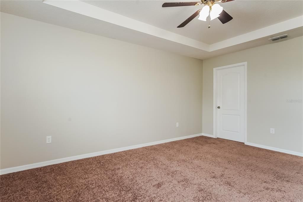 For Rent: $2,260 (3 beds, 2 baths, 1425 Square Feet)