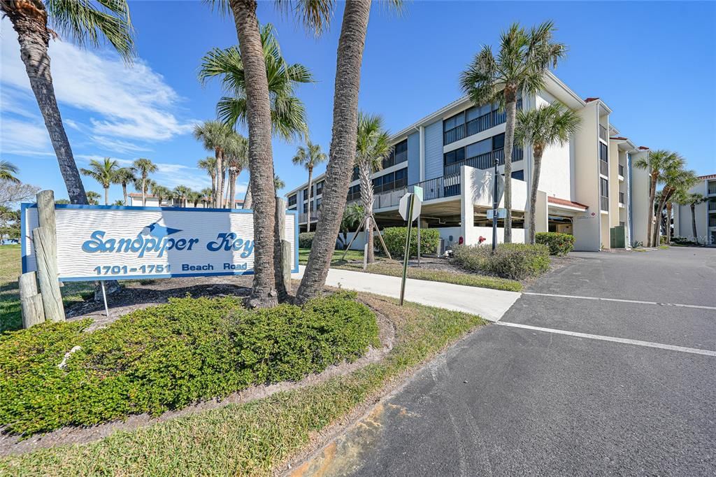 待售: $550,000 (2 贝兹, 2 浴室, 1222 平方英尺)