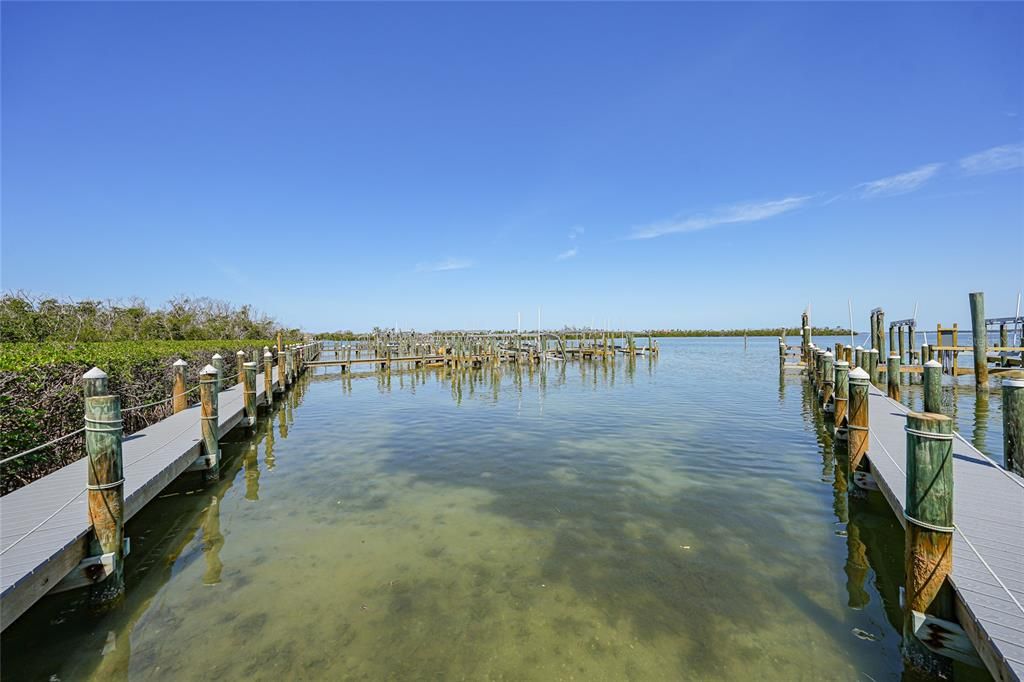 待售: $550,000 (2 贝兹, 2 浴室, 1222 平方英尺)