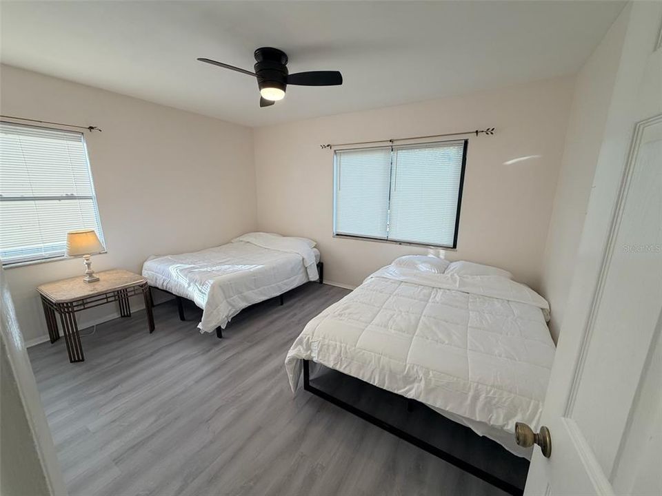 For Rent: $3,000 (2 beds, 1 baths, 1117 Square Feet)