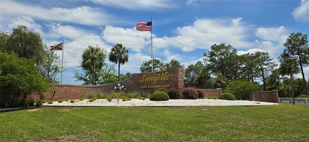 На продажу: $9,400 (0.23 acres)