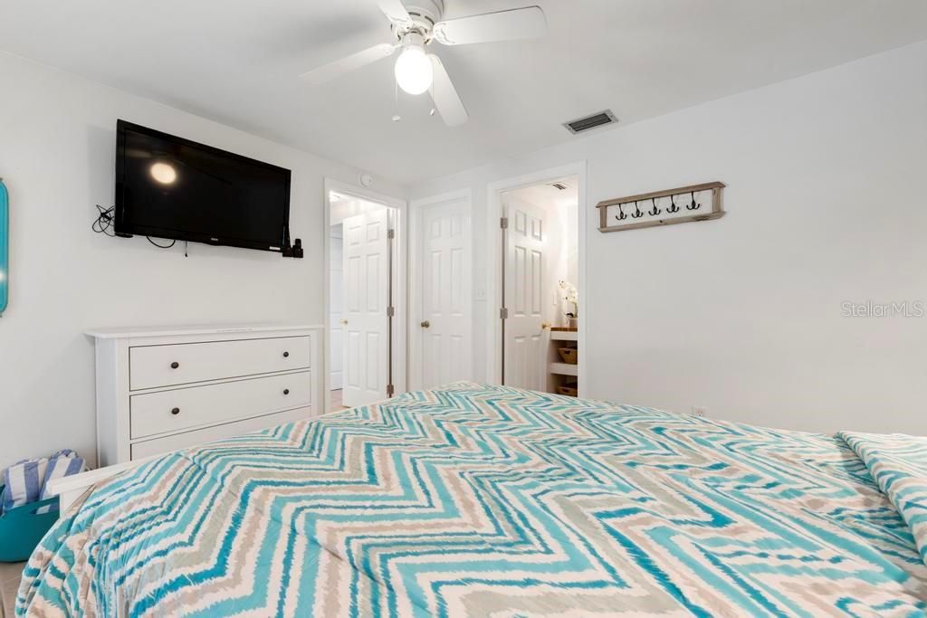 На продажу: $2,150,000 (5 спален, 0 ванн, 2188 Квадратных фут)