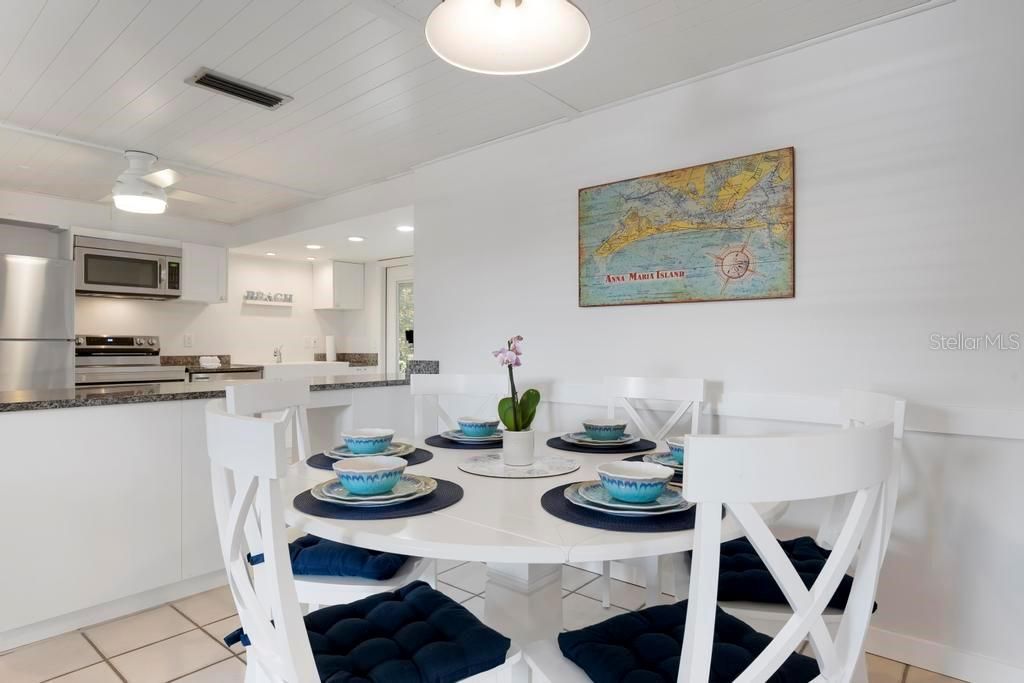 На продажу: $2,150,000 (5 спален, 0 ванн, 2188 Квадратных фут)