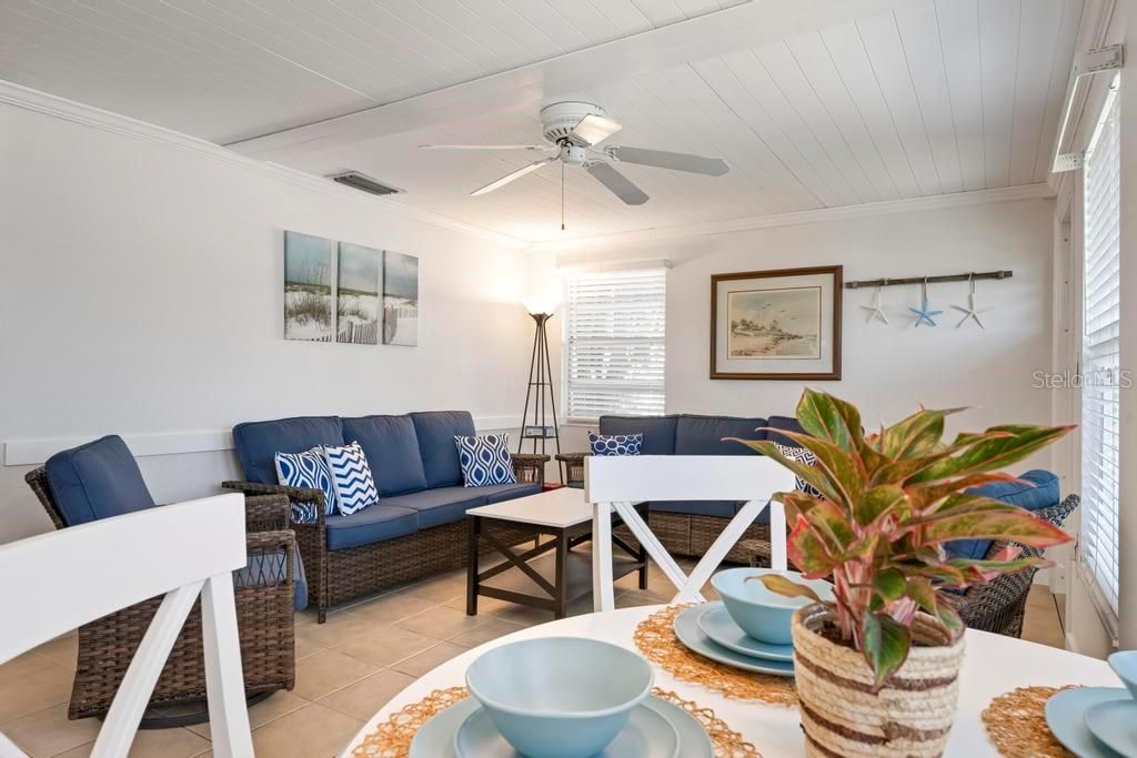 На продажу: $2,150,000 (5 спален, 0 ванн, 2188 Квадратных фут)