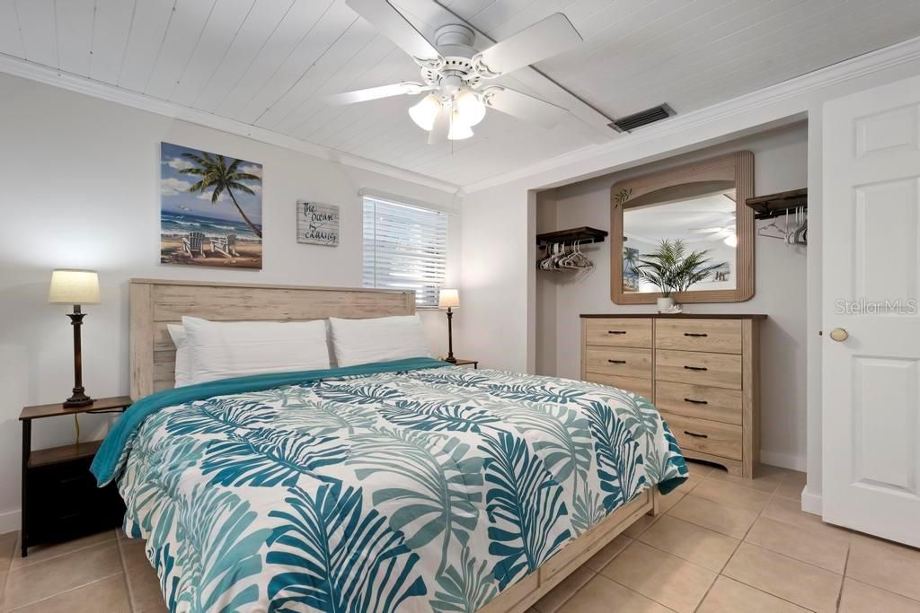 На продажу: $2,150,000 (5 спален, 0 ванн, 2188 Квадратных фут)