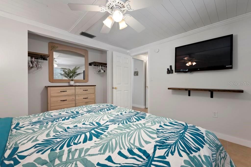 На продажу: $2,150,000 (5 спален, 0 ванн, 2188 Квадратных фут)