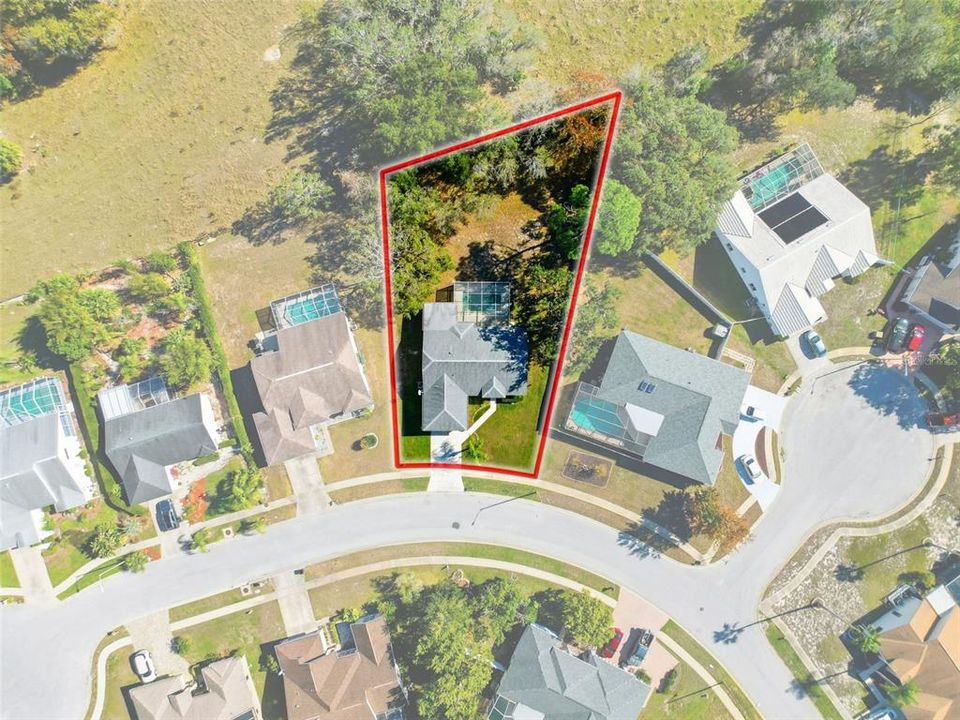 For Sale: $349,000 (3 beds, 2 baths, 1559 Square Feet)