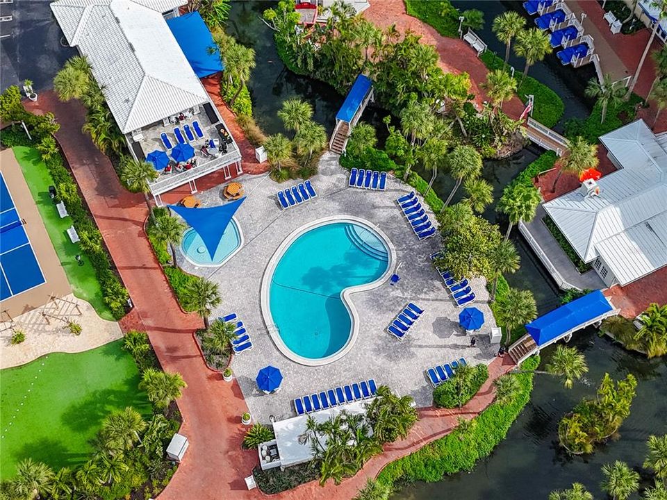 待售: $537,500 (2 贝兹, 2 浴室, 835 平方英尺)