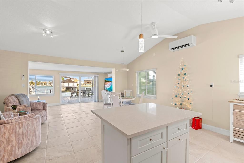 На продажу: $999,900 (3 спален, 2 ванн, 1433 Квадратных фут)