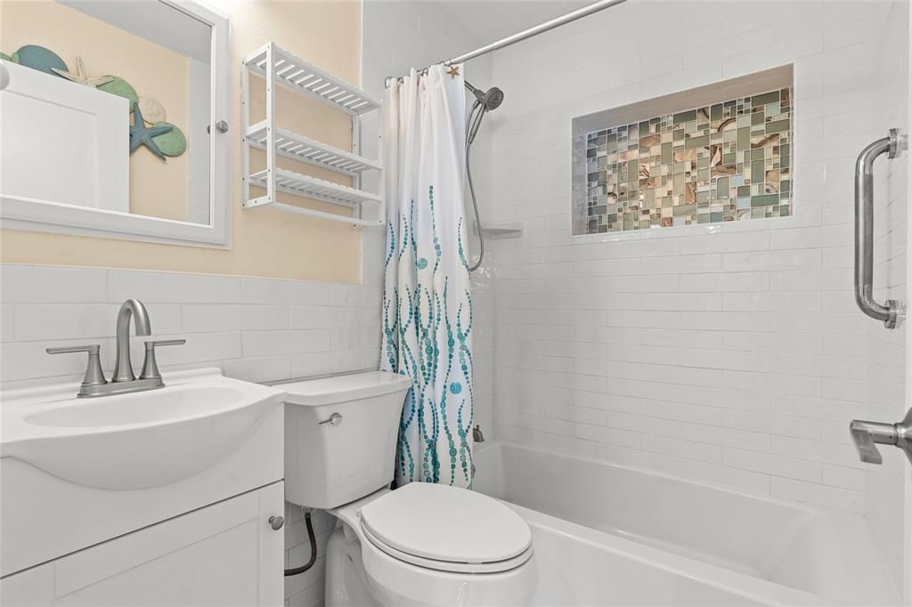 На продажу: $999,900 (3 спален, 2 ванн, 1433 Квадратных фут)