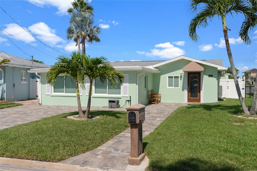 На продажу: $999,900 (3 спален, 2 ванн, 1433 Квадратных фут)