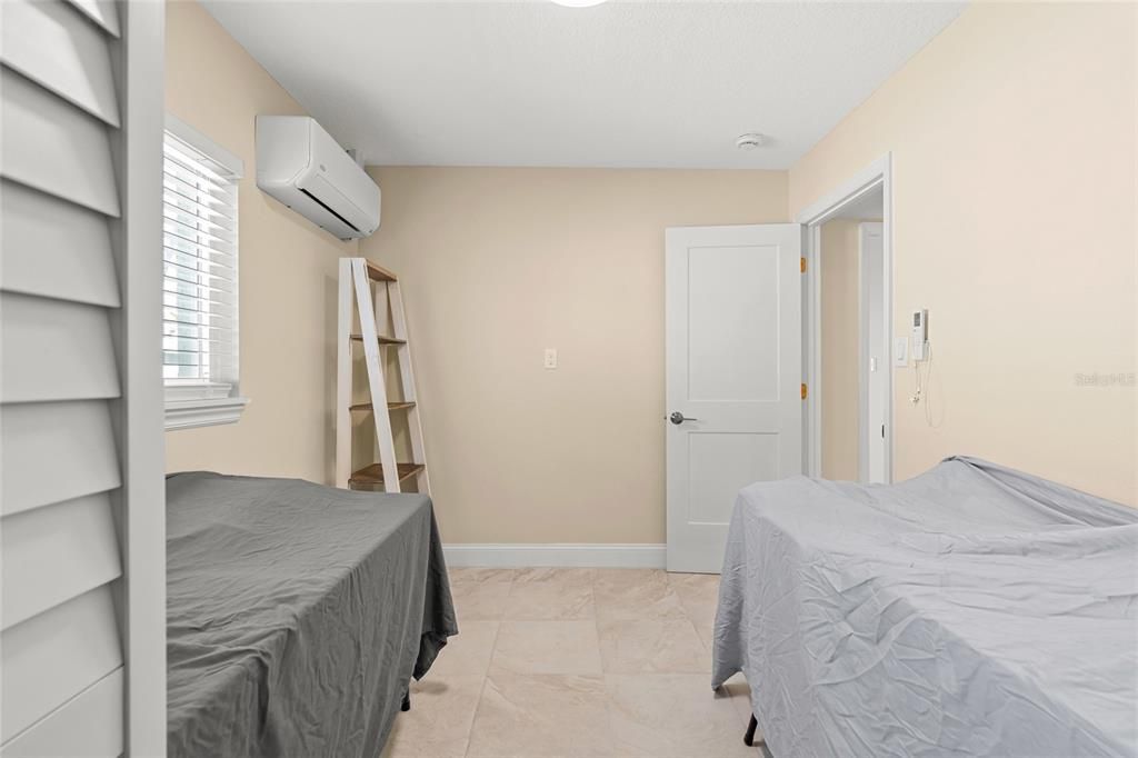 На продажу: $999,900 (3 спален, 2 ванн, 1433 Квадратных фут)