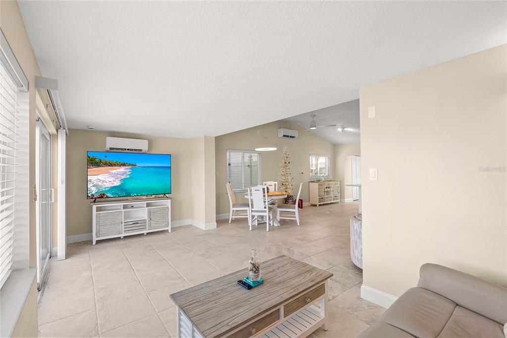 На продажу: $999,900 (3 спален, 2 ванн, 1433 Квадратных фут)