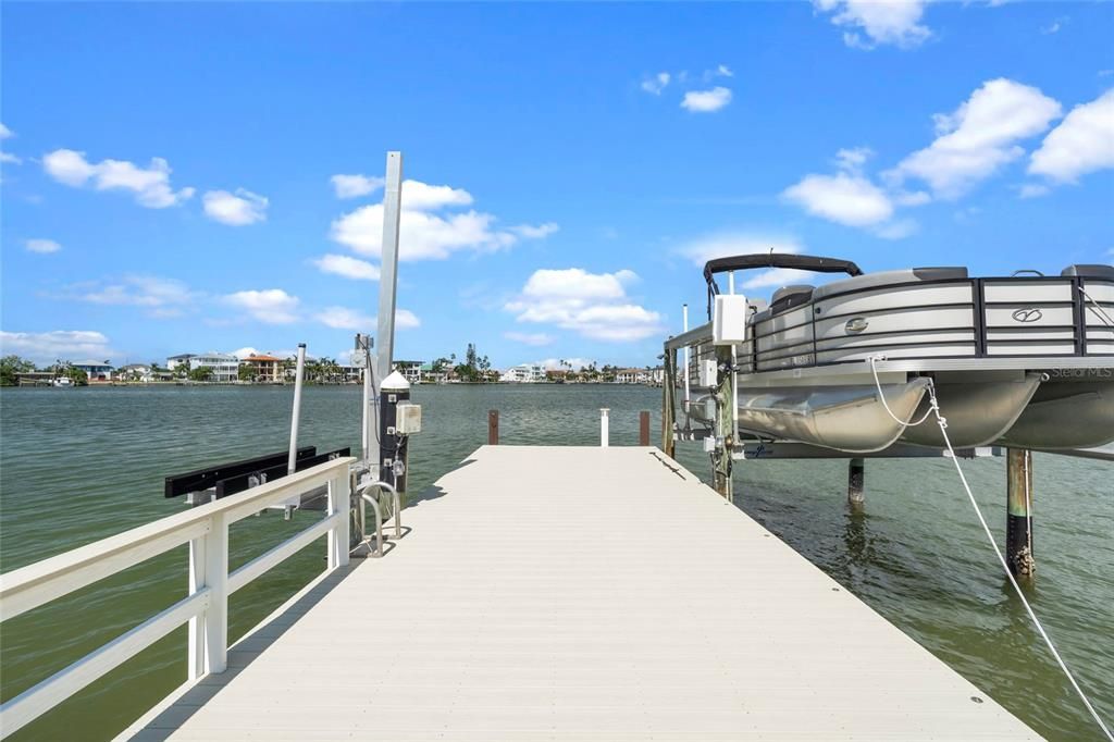 На продажу: $999,900 (3 спален, 2 ванн, 1433 Квадратных фут)