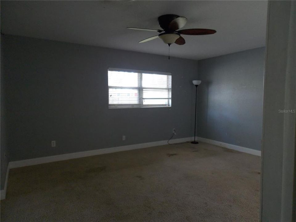 En Venta: $300,000 (3 camas, 2 baños, 1592 Pies cuadrados)