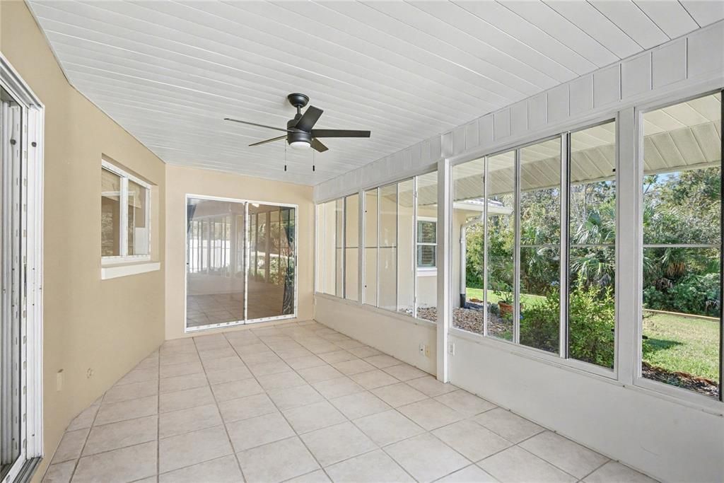 For Sale: $499,900 (3 beds, 2 baths, 2224 Square Feet)