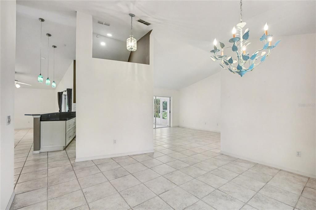 For Sale: $499,900 (3 beds, 2 baths, 2224 Square Feet)