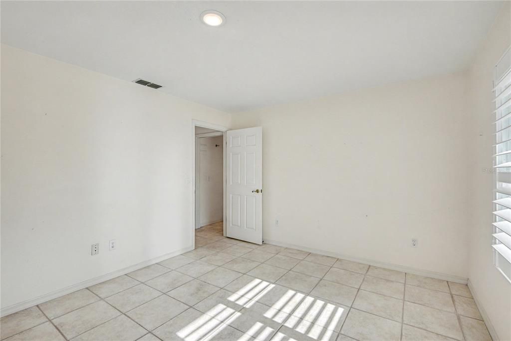 For Sale: $499,900 (3 beds, 2 baths, 2224 Square Feet)