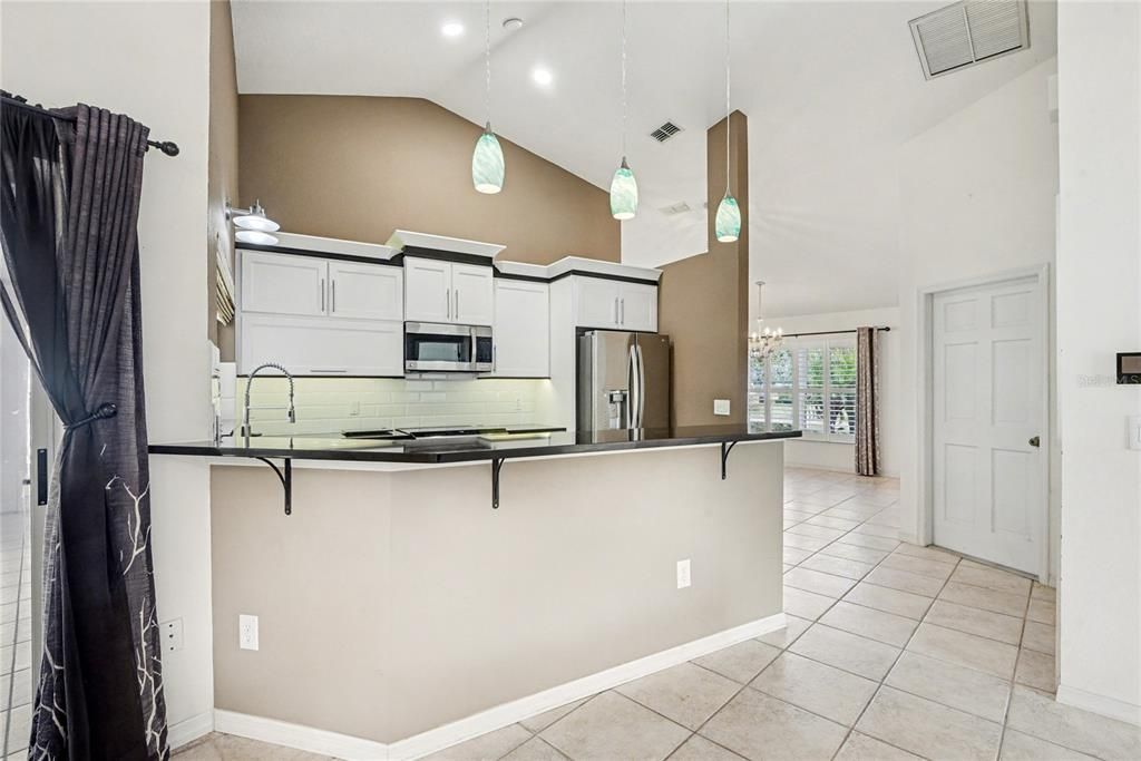 For Sale: $499,900 (3 beds, 2 baths, 2224 Square Feet)