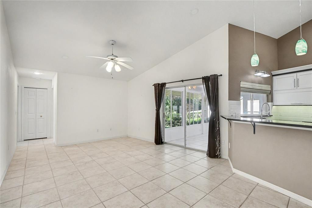 For Sale: $499,900 (3 beds, 2 baths, 2224 Square Feet)