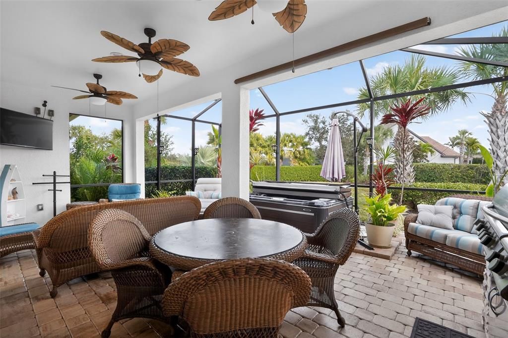 For Sale: $614,999 (3 beds, 2 baths, 2152 Square Feet)