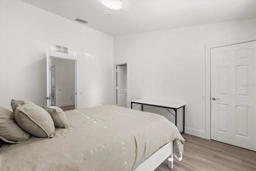 En Venta: $320,000 (2 camas, 2 baños, 1546 Pies cuadrados)