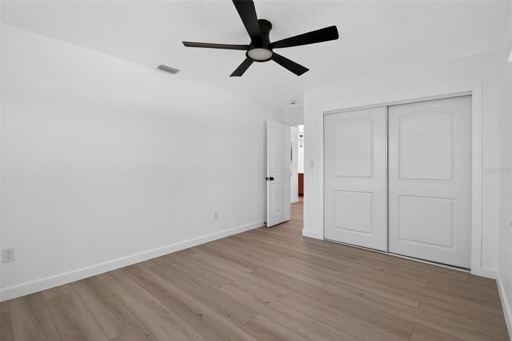 出租: $3,500 (3 贝兹, 3 浴室, 1798 平方英尺)