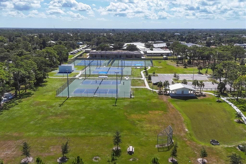 For Rent: $1,400 (1 beds, 1 baths, 516 Square Feet)