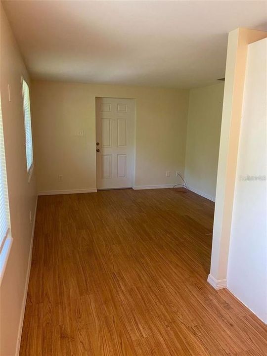 For Rent: $1,400 (1 beds, 1 baths, 516 Square Feet)