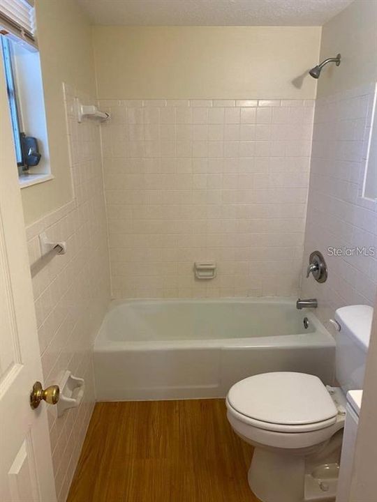 For Rent: $1,400 (1 beds, 1 baths, 516 Square Feet)