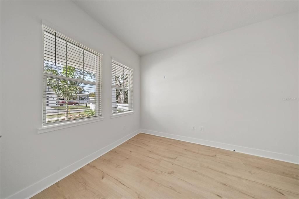 For Sale: $1,599,990 (5 beds, 4 baths, 3463 Square Feet)