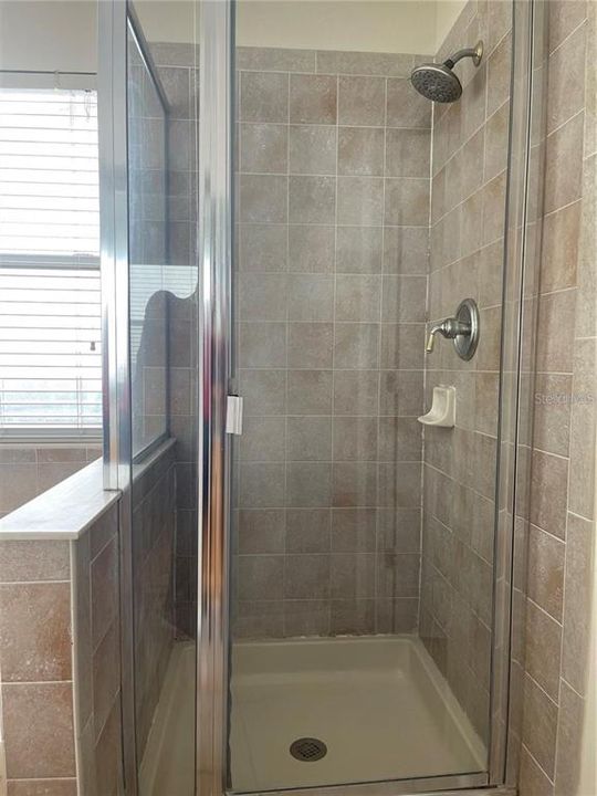 For Rent: $2,895 (3 beds, 2 baths, 2260 Square Feet)